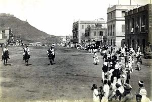 CA a- 194- Village negre